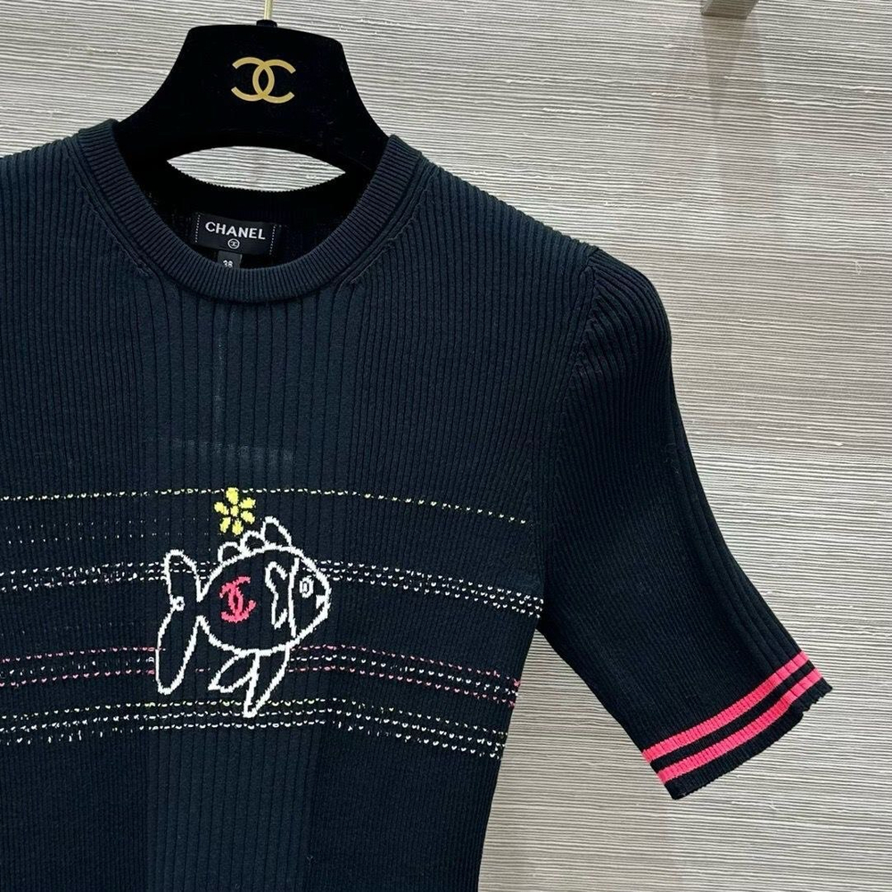 Футболка CHANEL