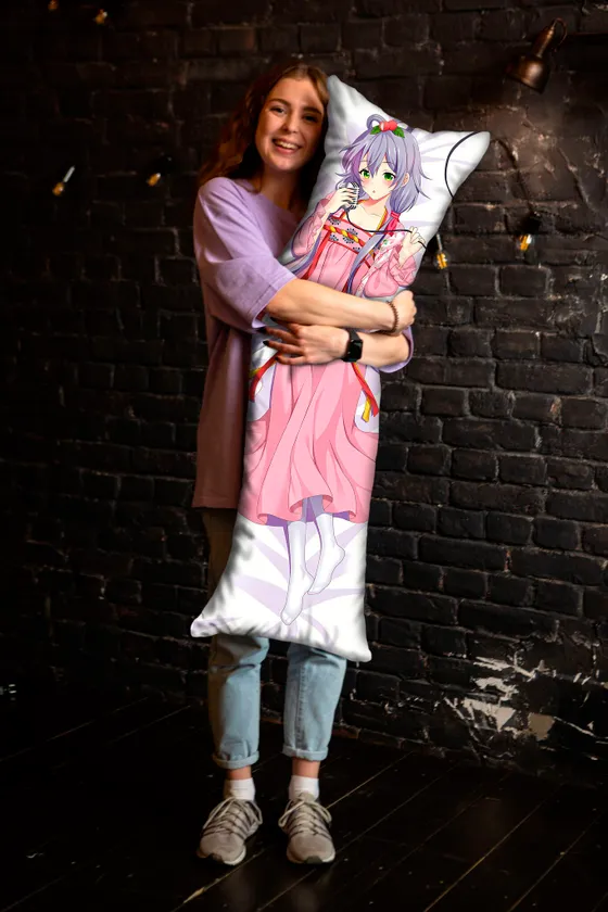 Дакимакура Луо Тяньи