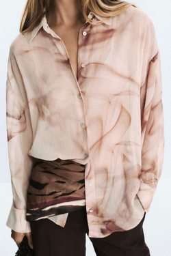 ZARA БЛУЗКА ИЗ ТКАНИ БАМБУЛА С ПРИНТОМ TIE DYE, РАЗНОЦВЕТНЫЙ