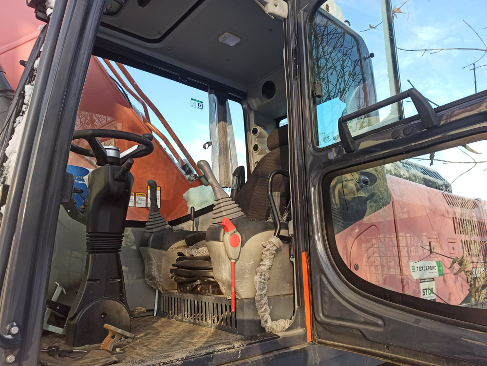 Beezone BX215* Экскаватор колесный BX215W (Дизельный, 7,2 л, 190 л.с., АТ)