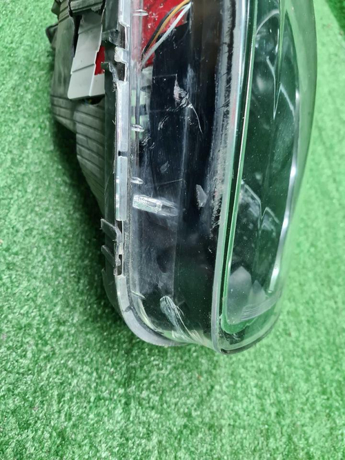 Битая Фара правая Kia Soul 2 PS (13-16) галоген