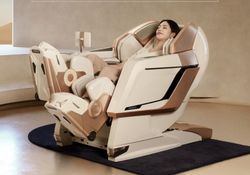 Массажное кресло Bodyfriend Phantom Rovo NEO (Bang&Olufsen)
