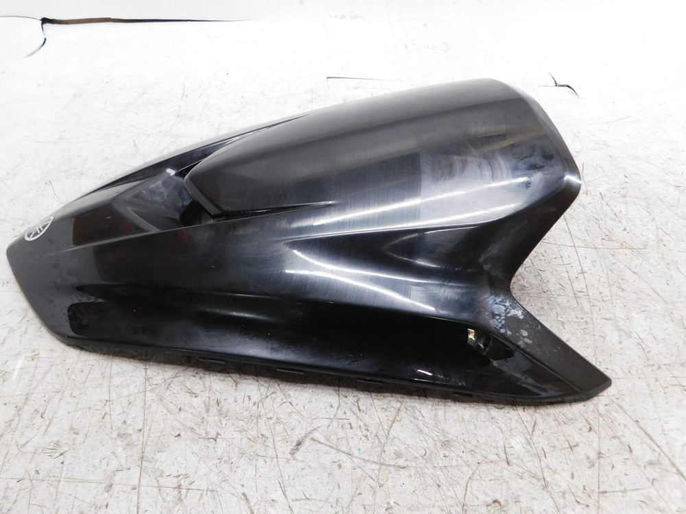 пластик передний Yamaha Majesty 155 1DK-F8345