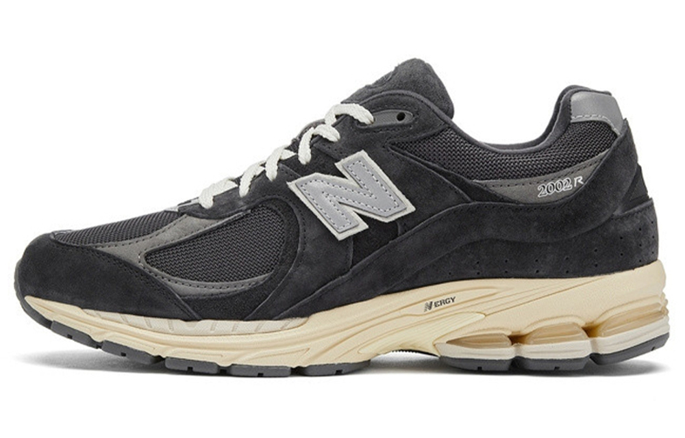 New Balance NB 2002R retro comfortable fabric leather wear-resistant breathable lightweight low-cut casual running shoes for men and women with the same gray carbon color