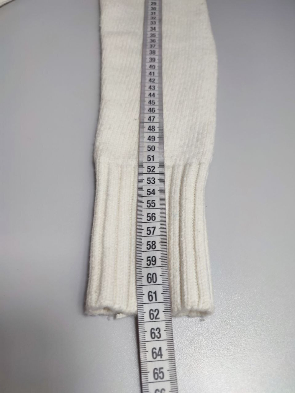 Свитер с узором 44 размер