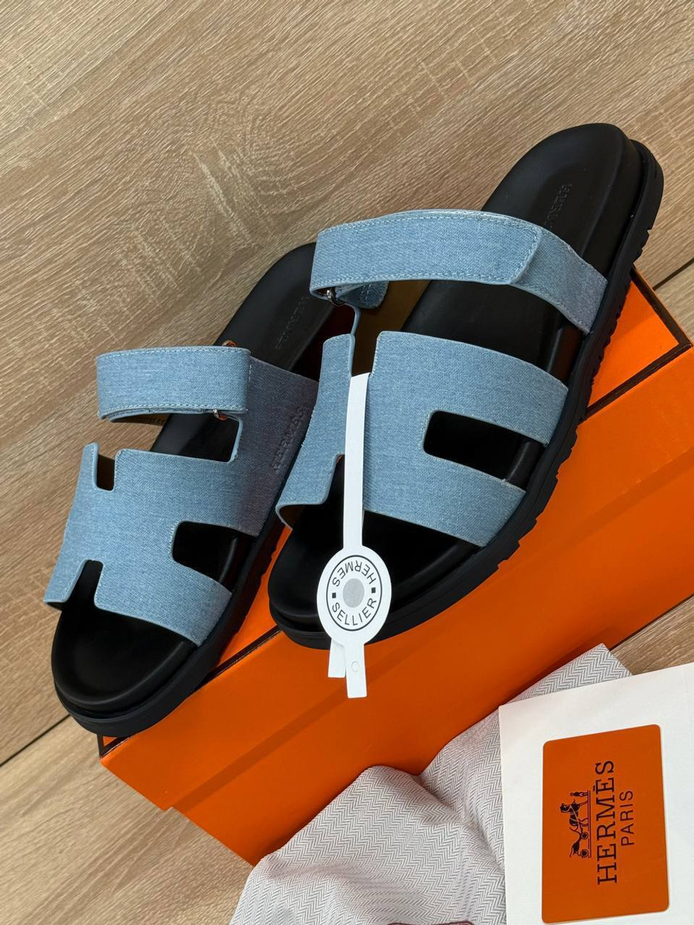 Шлепанцы Hermes