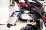ESTR-0826 EVOTECH ITALIA ADJ. LICENSE PLATE HOLDER W/INDICATORS MOUNTS (MTS V4)