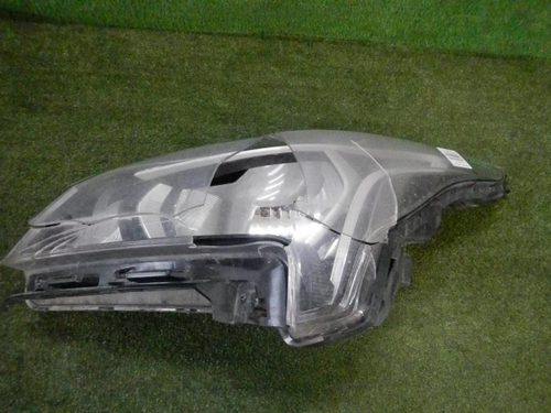 Битая Фара левая Kia Rio 4 (2020-н.в.) галоген