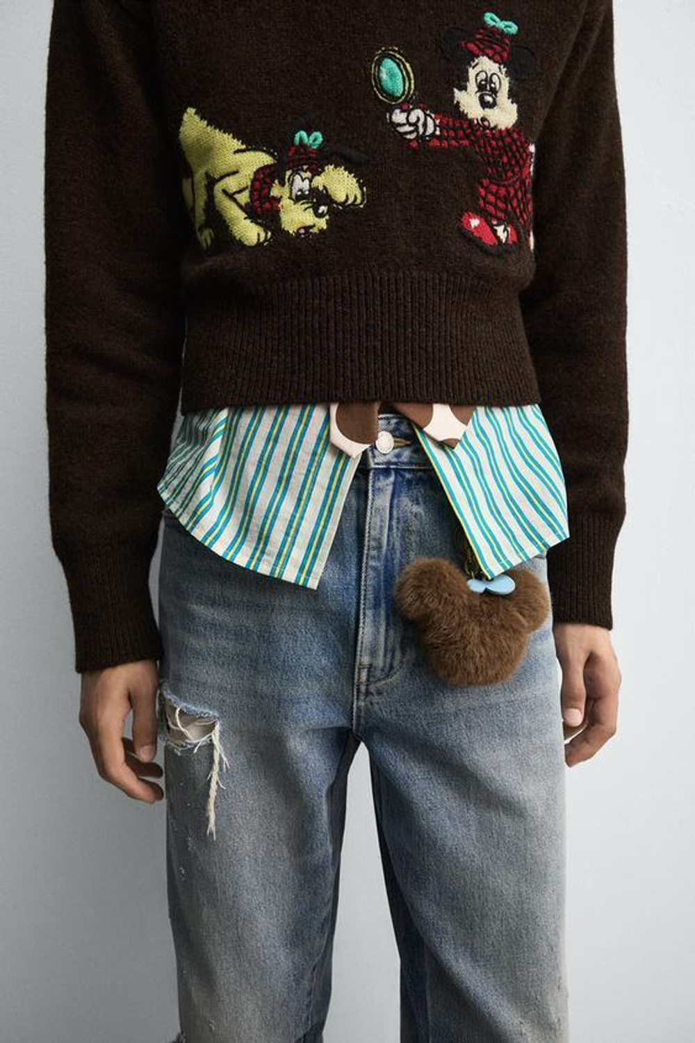 ZARA HARRY LAMBERT X DISNEY РАСКЛЕШЕННЫЕ ДЖИНСЫ С РАЗРЕЗАМИ, СИНИЙ