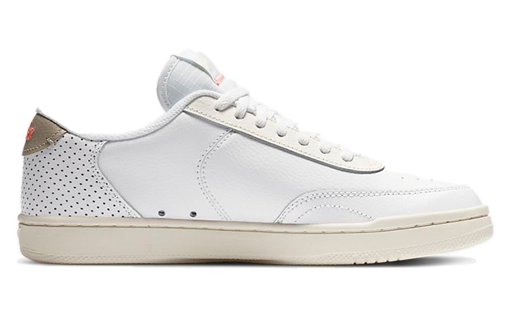 Кроссовки Nike Court Vintage Premium (Женская размерная сетка)
