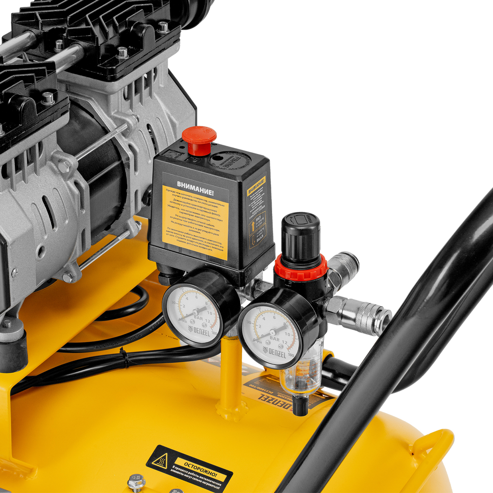 Компрессор безмасляный, малошумный  DLS 2250/100, 2250 Вт, 3x750, 100 л, 410 л/мин блок управления/ Denzel