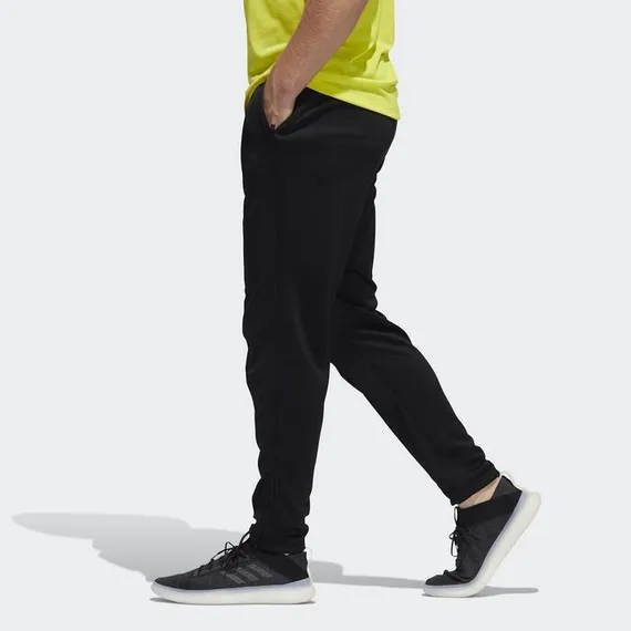 Брюки Adidas City Base Pant, размер 56-58  (FJ5135)
