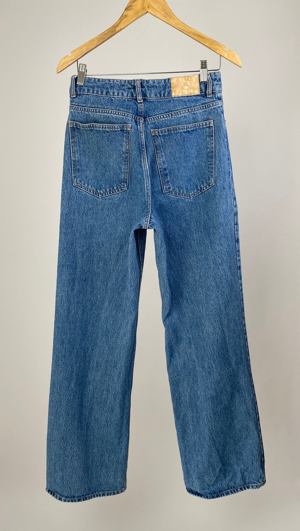 Джинсы Zara