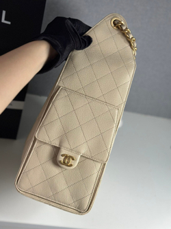 Chanel 25 Medium Handbag 40 cm