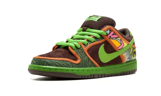 Кроссовки Nike SB Dunk Low "De La Soul"