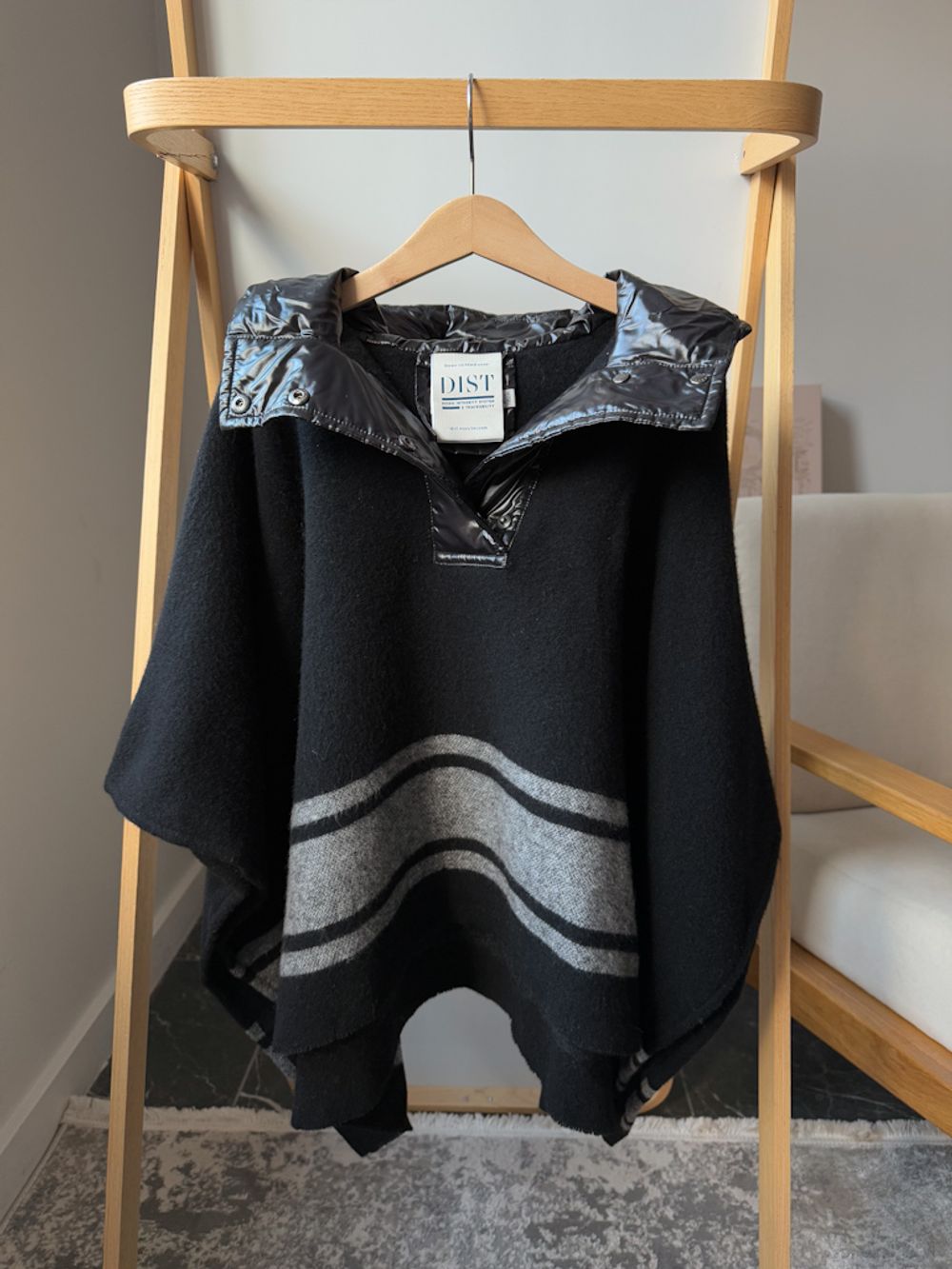 Шерстяное пончо Moncler, 116