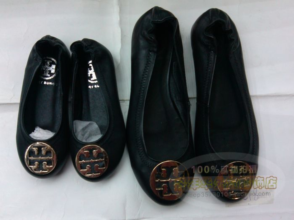 Балетки детские на резинке с пряжкой-логотипом