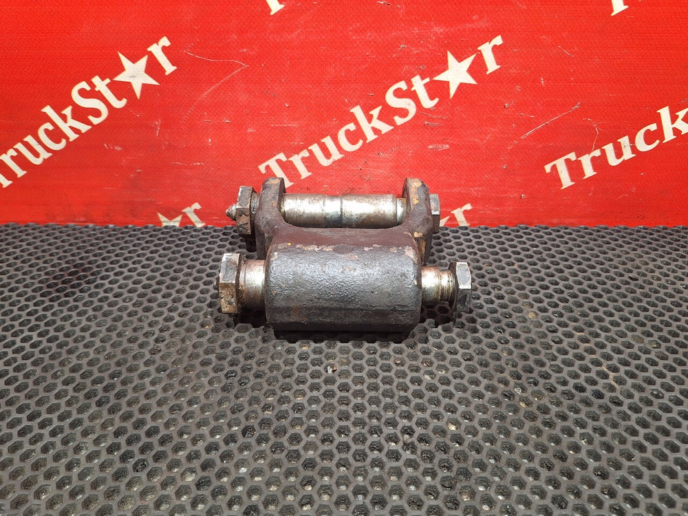 Серьга рессоры