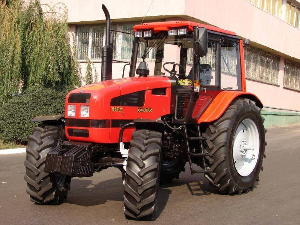 Трактор Беларус МТЗ 1220.3