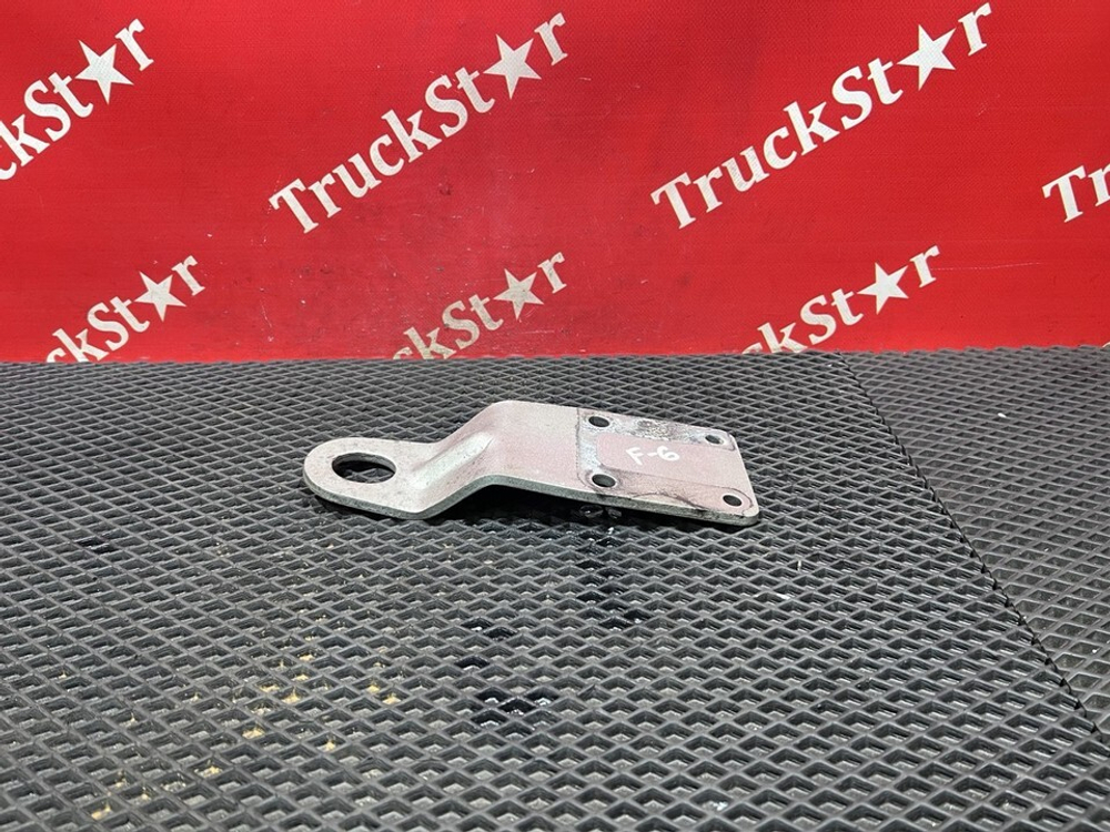 Кронштейн двигателя 2024г.