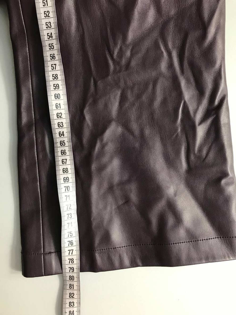 Брюки Lime модного оттенка, маркировка XS, на 42 размер