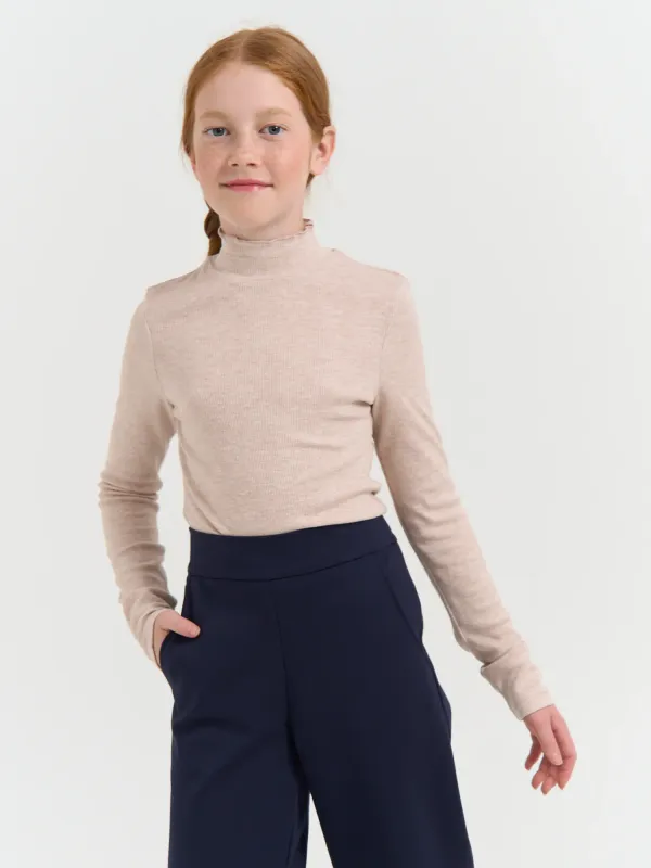 Бадлон с волнистым воротом 