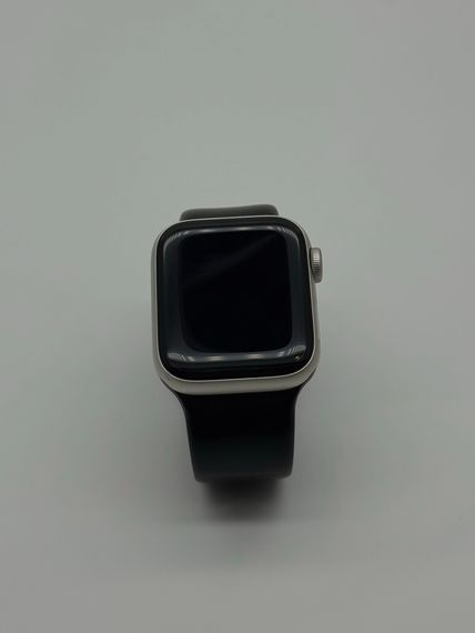 Apple Watch SE 2 40mm Starlight