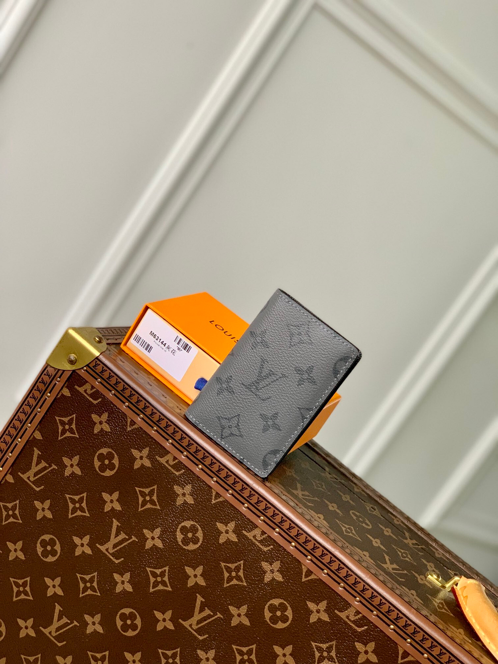 Louis Vuitton Pocket Organizer