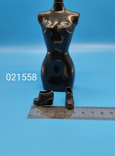 Обувь для куклы Барби 021558