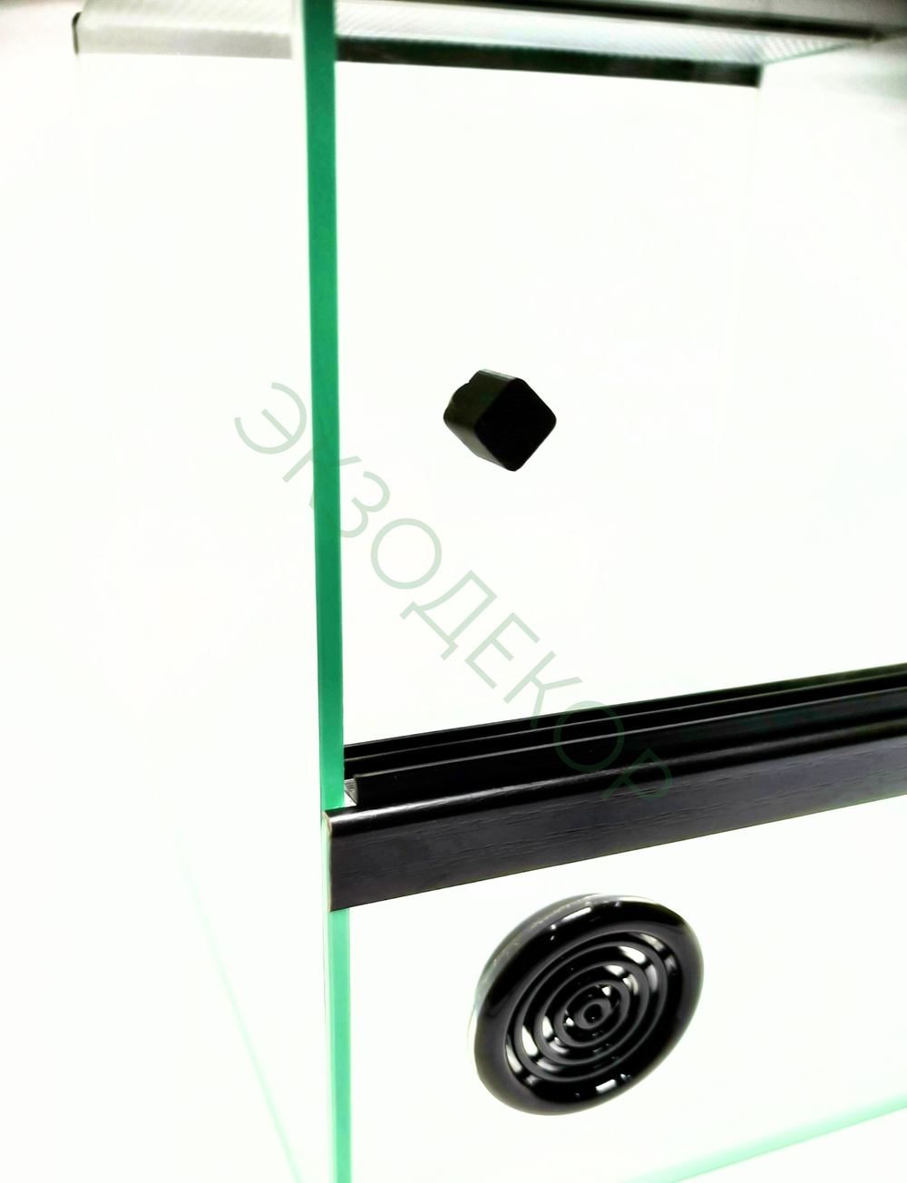 Террариум 50х30х30, модель "профи".