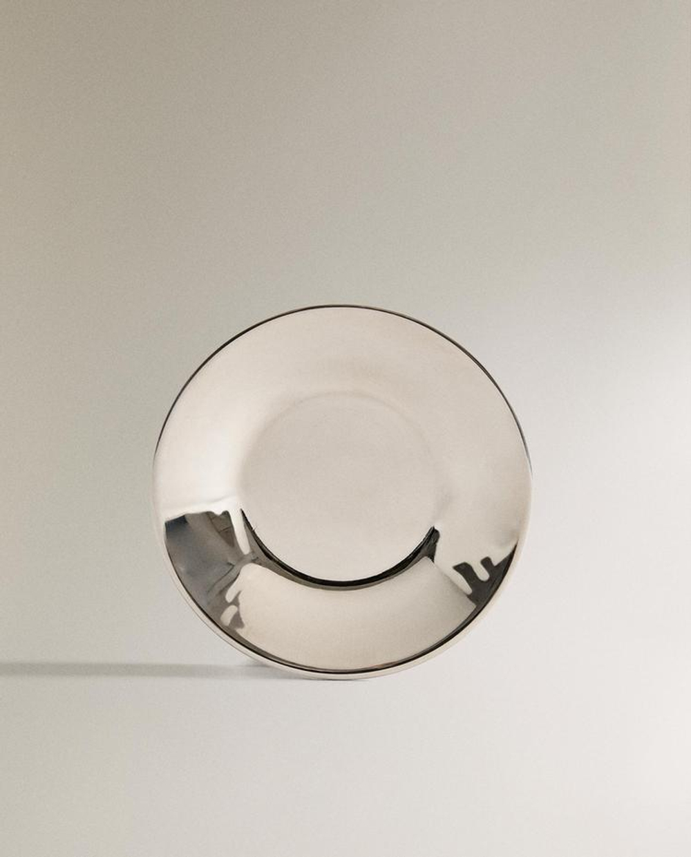 ZARA HOME МЕТАЛЛИЧЕСКАЯ МЫЛЬНИЦА, СЕРЕБРЯНЫЙ