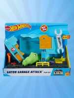 Набор Хот Вилс Атака аллигатора в гараже FNB06