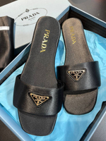 Шлепанцы Prada