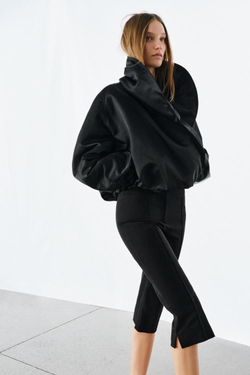 ZARA СТЕГАНАЯ КУРТКА-БОМБЕР — ZW COLLECTION, ЧЕРНЫЙ