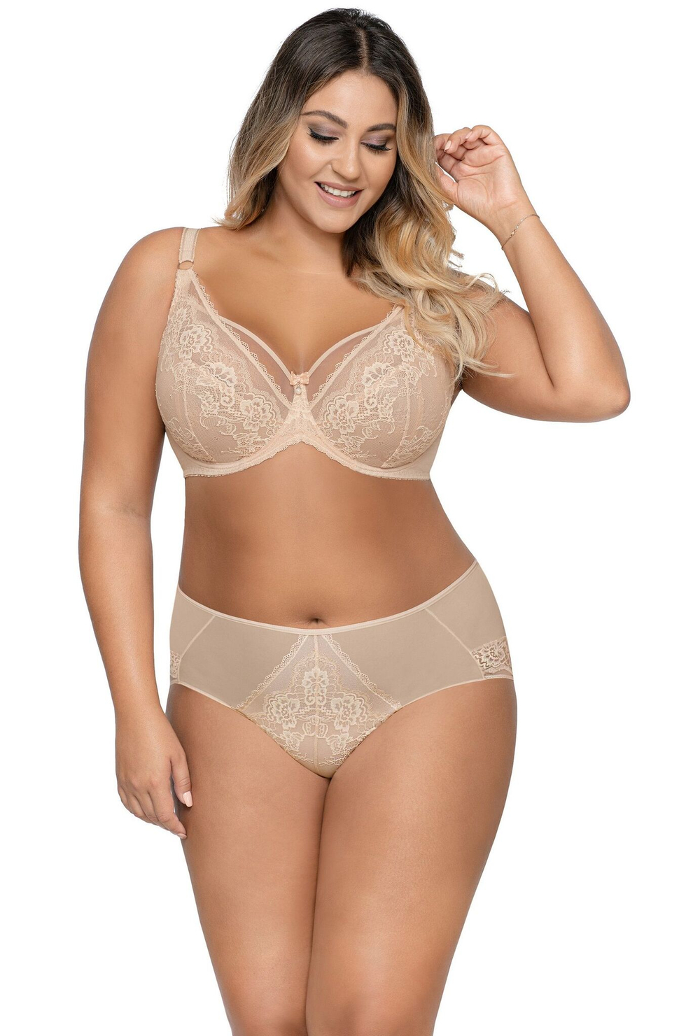 Соблазнительный бюстгальтер на каркасах с мягкими чашками (Размер: 90D) (Цвет: бежевый)