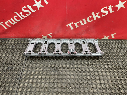 Плита двигателя 2019г