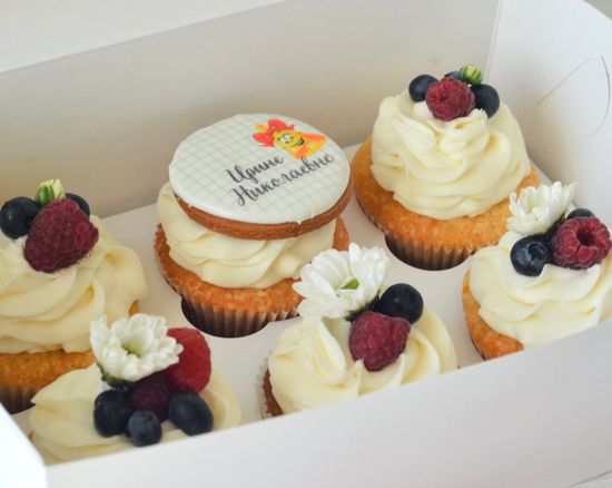 Капкейки: Здравствуй, школа!