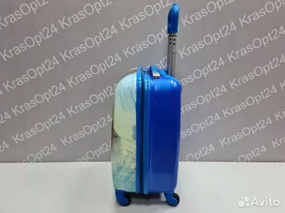 Чемодан детский