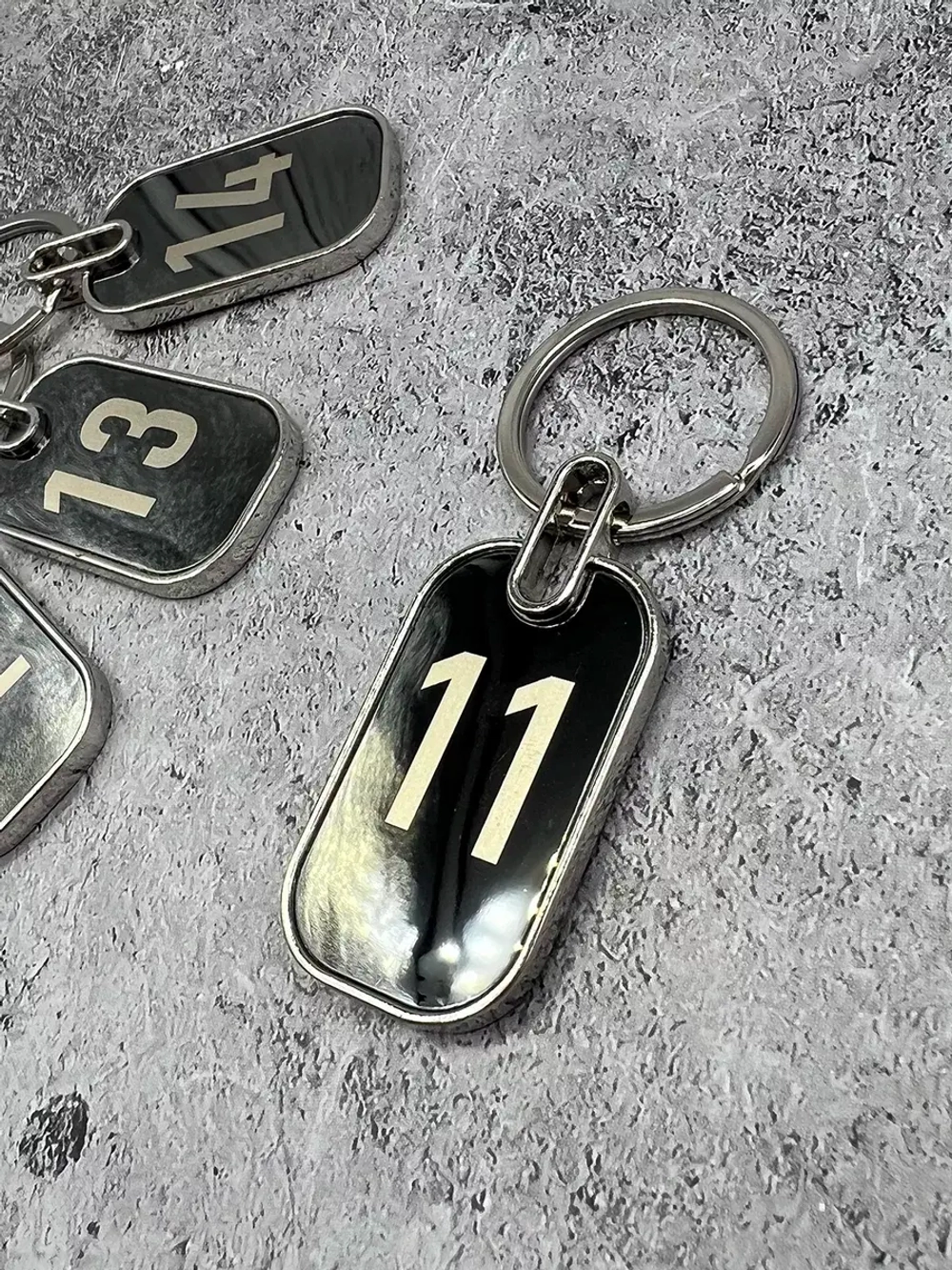 Номерки на ключи металл