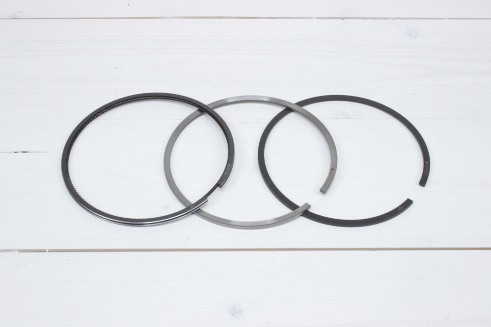 Кольцо поршневое Cummins ISF2.8 комплект 3шт. на 1 поршень 0034 /4976251,4976252,5269330/