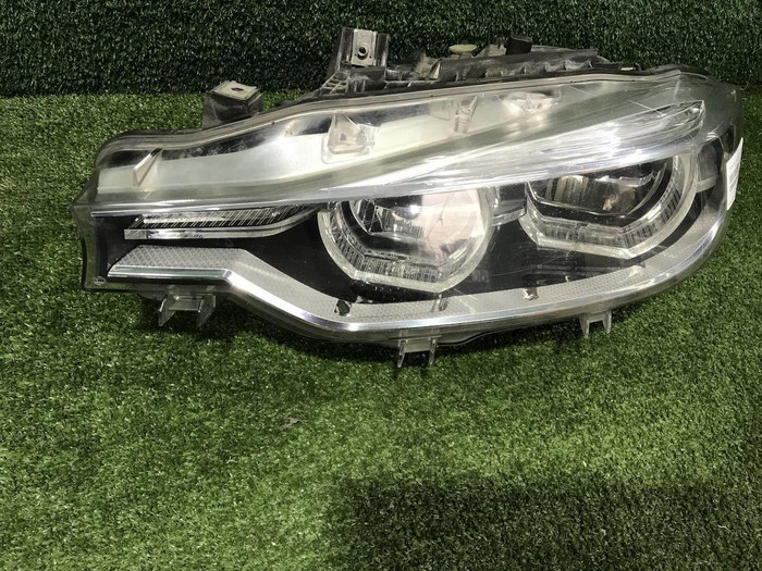 Фара левая BMW 3er F30 (2015-2020) LED