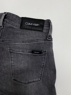 Джинсы Calvin Klein