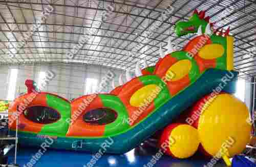 Батут-горка "Дракон 3" с шипами, 11*6*8,5 м