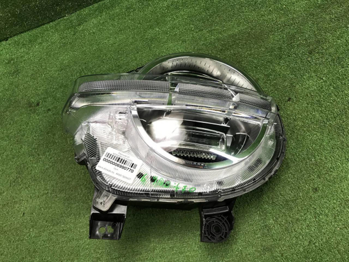 Фара правая Tank 300 (2021-н.в.) LED (В сборе)