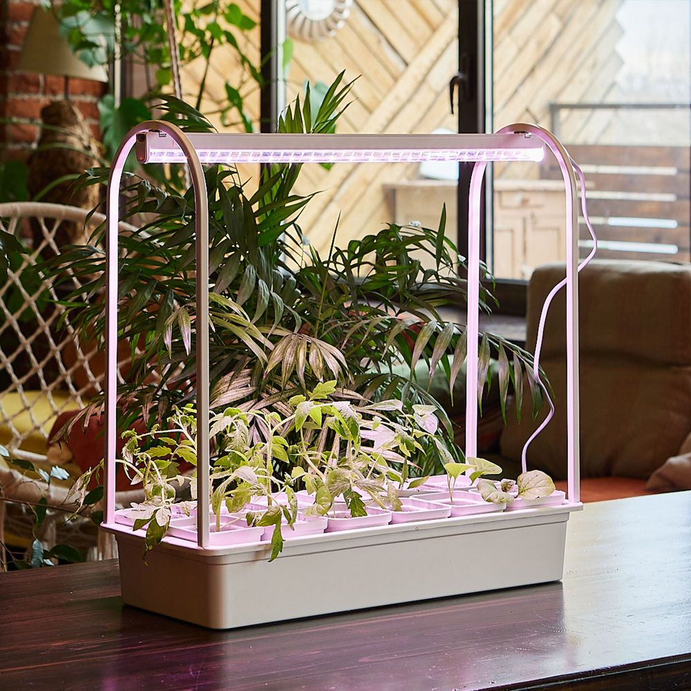 UFP-G34S WHITE 12 Подставка металлическая для светильника ULI-P 570мм. 12 кашпо в-к. белые. TM Uniel