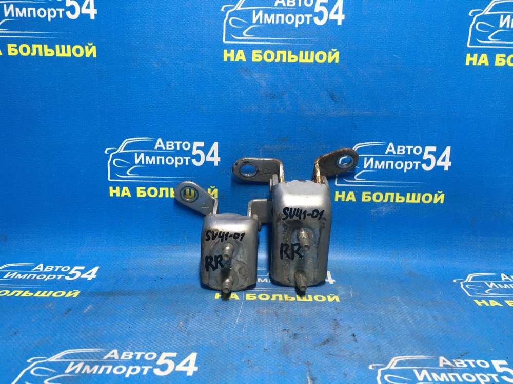 Петля двери задней правой TOYOTA CAMRY 1997