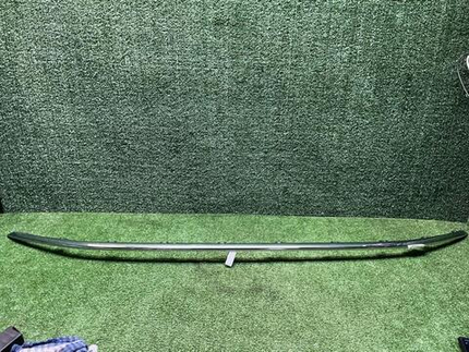 Молдинг решетки радиатора VW Tiguan 2 (2020-н.в.)