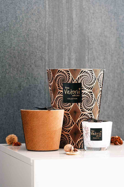 Свеча ароматическая 400г Victoria with Love Velvet square