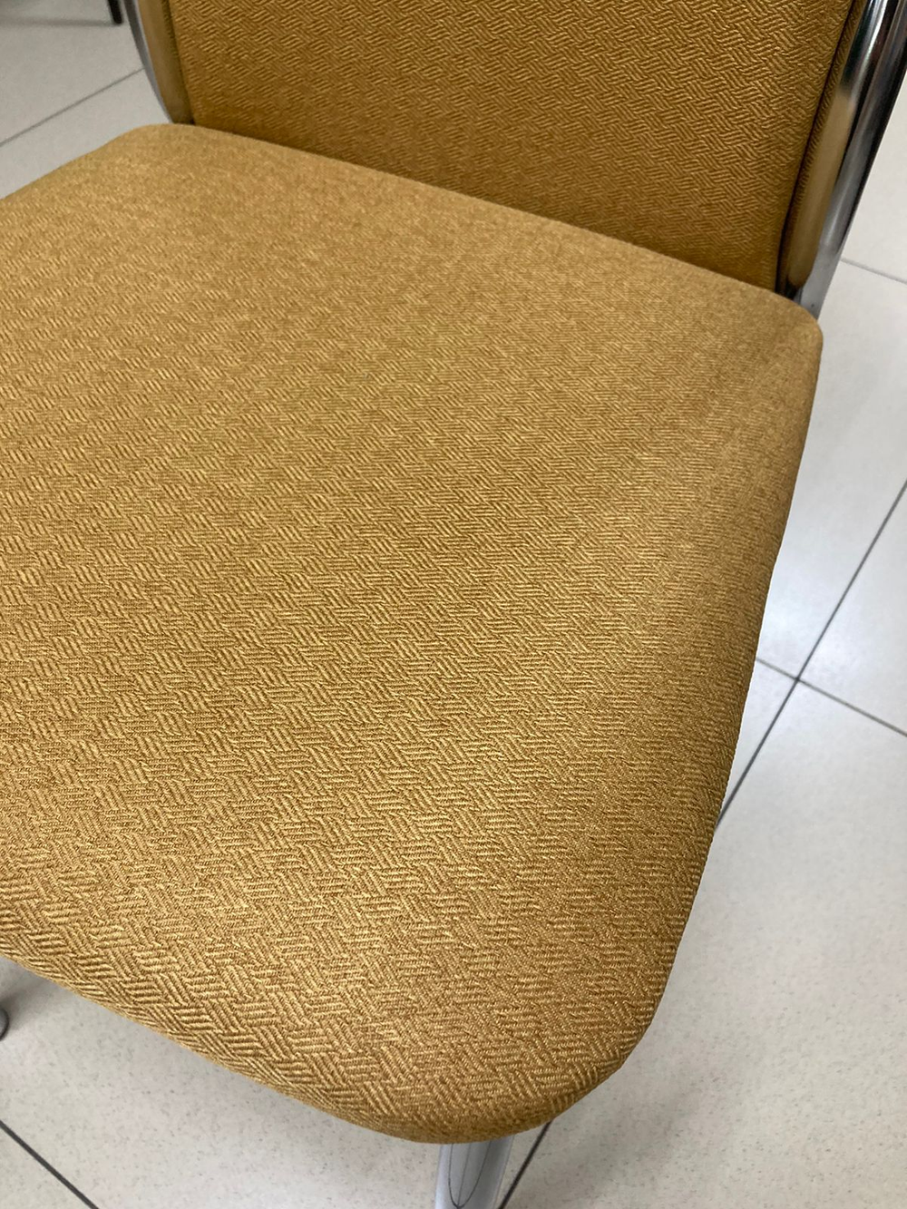 Стул Оскар каркас квадрат хром Основание рогожка горчичная