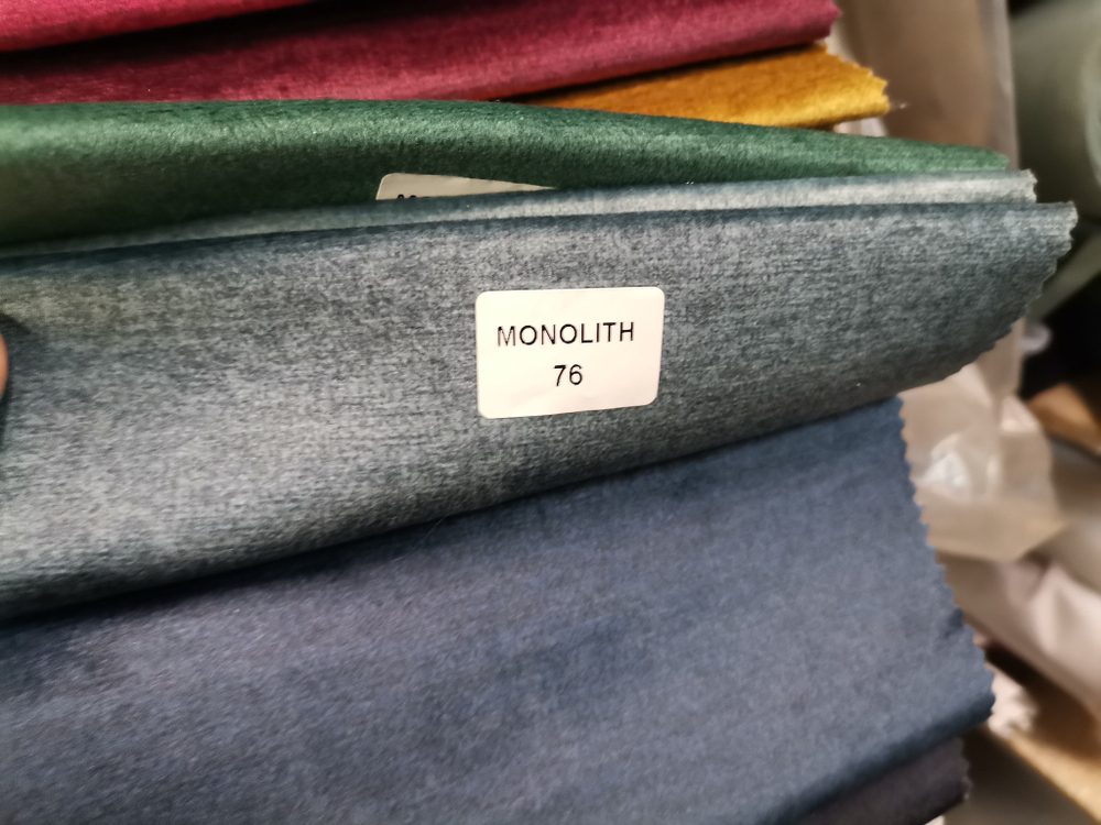 Велюр Monolith (Монолит) 76